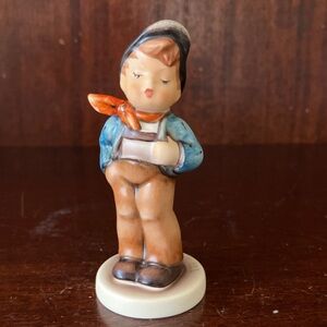 Goebel Hummel Club Figurine “Lucky Fellow”